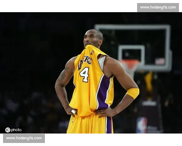 黑曼巴与闪电侠巅峰对决重现经典时刻热血集锦篮球岁月永恒传奇